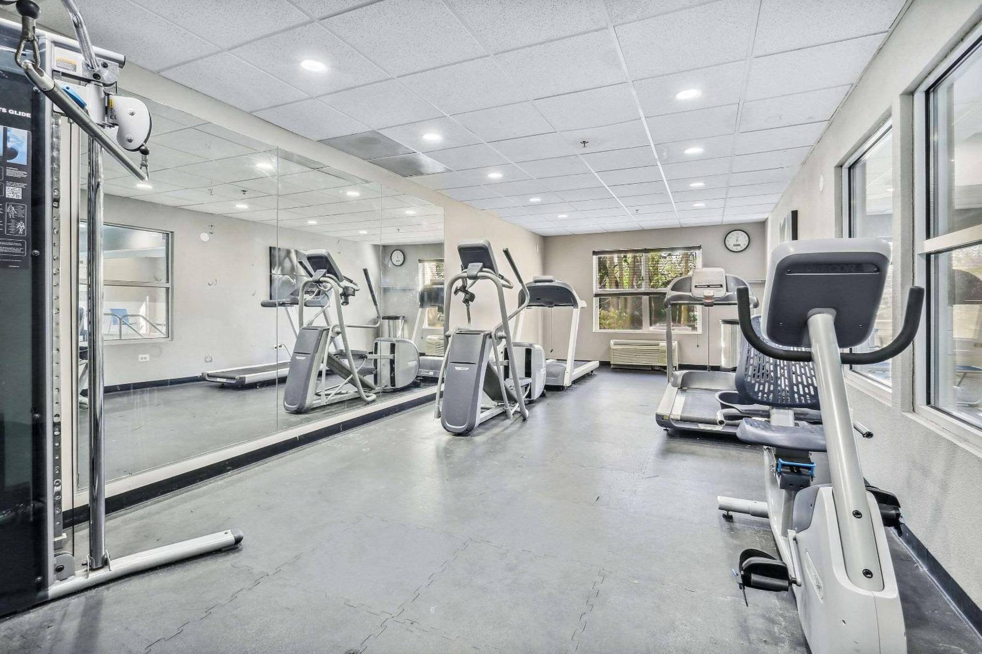 Country Inn & Suites By Radisson, Chicago O'Hare South, Il Bensenville Экстерьер фото